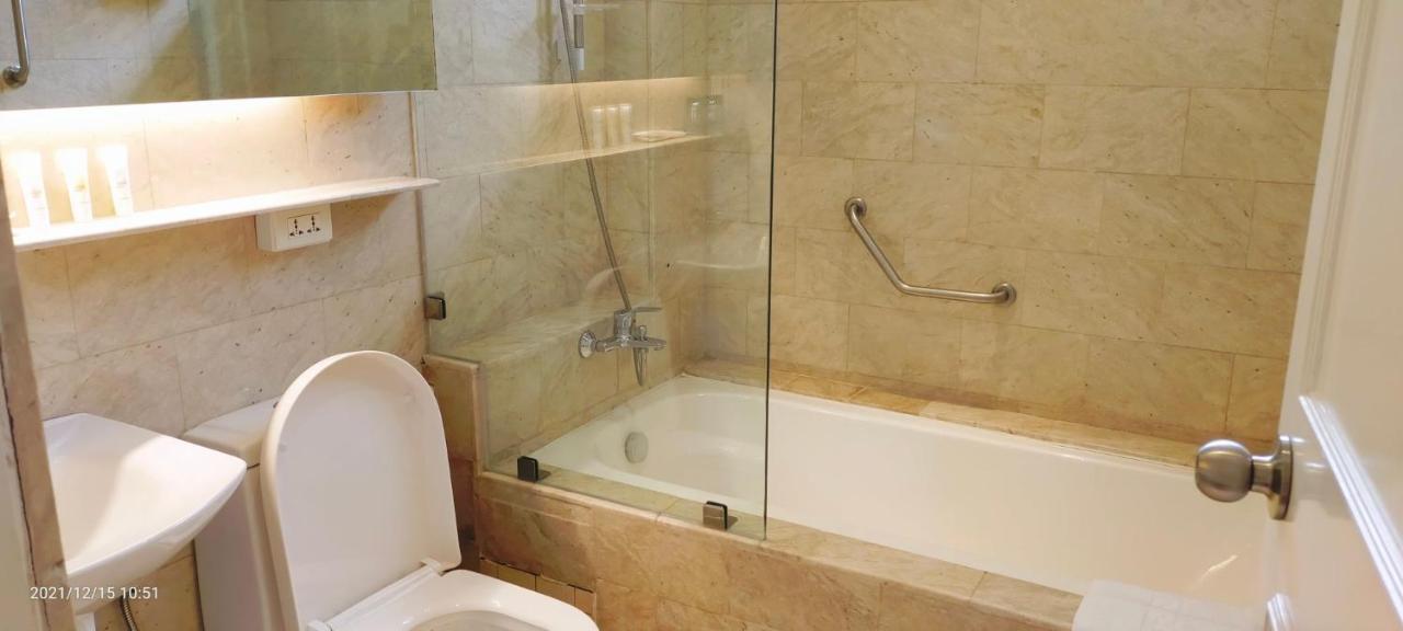 Chateau Bleu Resort Calamba  Ngoại thất bức ảnh