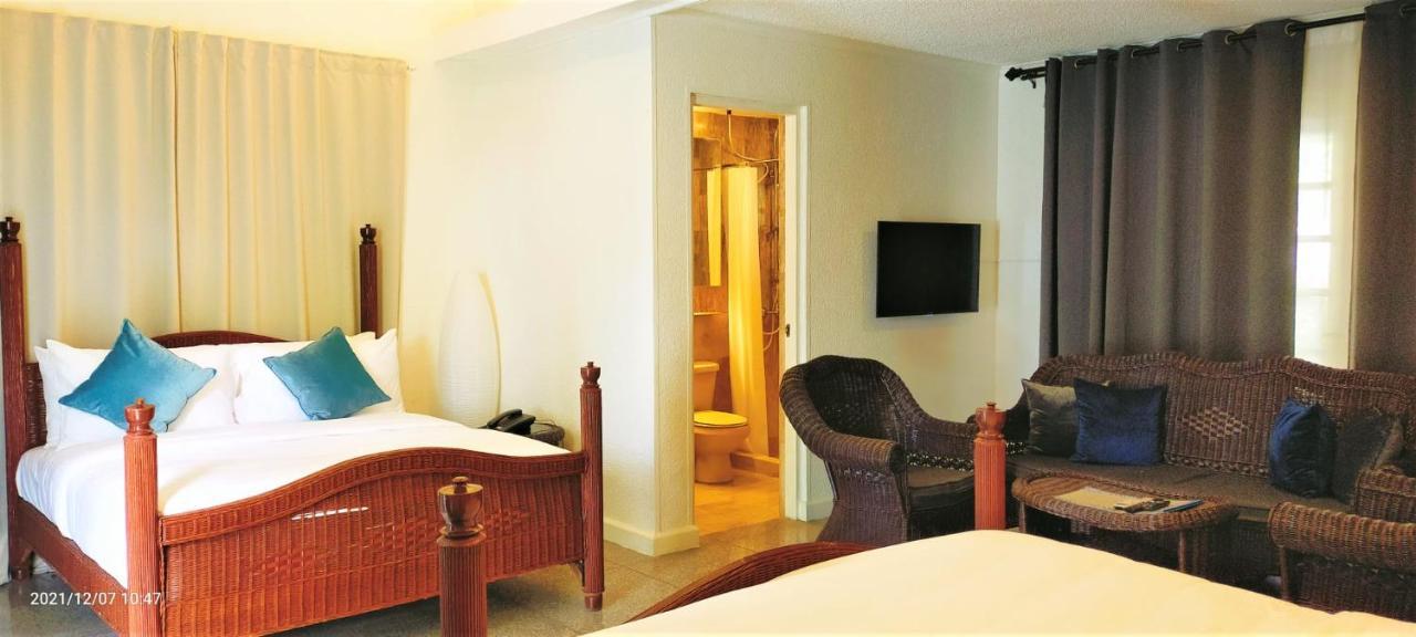Chateau Bleu Resort Calamba  Ngoại thất bức ảnh